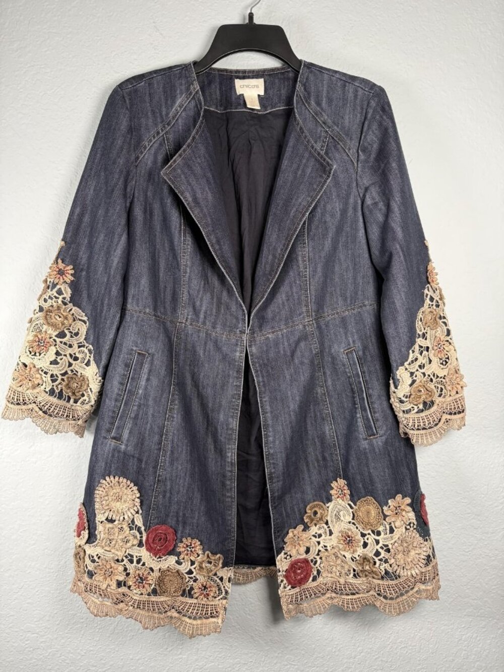Chicos Denim Embroidered Lace Jacket Womens 1 (M) Dark Wash Floral Boho Art Coat